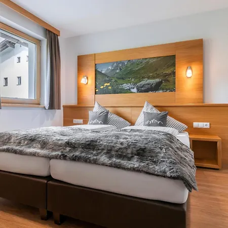 Schneider Apartment